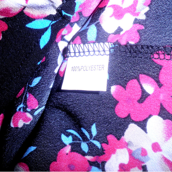 Round Floor Box Cover w/ 2 Lift Lids- Use with 5511 Floor Box- Gray Non-Metallic - Picture 4 of 5